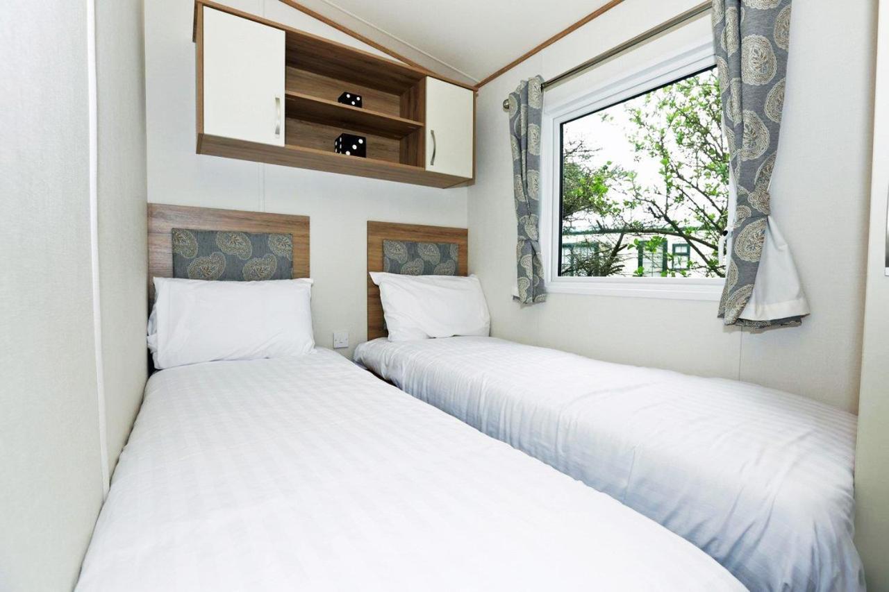 Mersea Island By Away Resorts Colchester Buitenkant foto